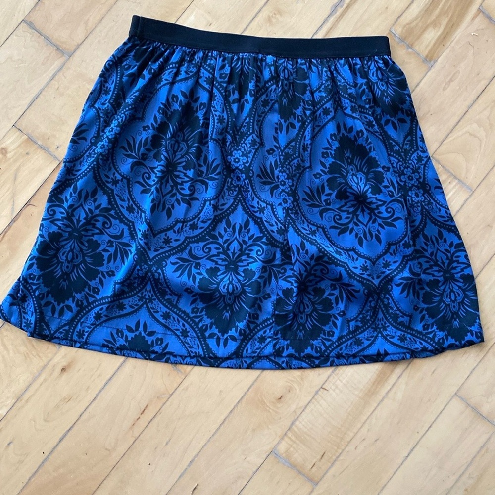 Damask print skirt
